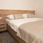 아파트 Arba Fortuna Exclusive With Private Parking 자다르