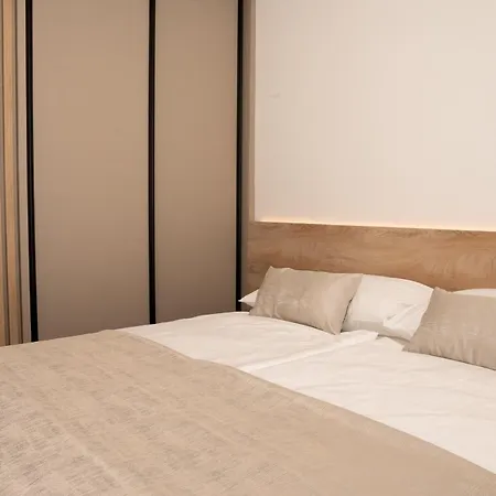 Arba Fortuna Exclusive With Private Parking Apartament