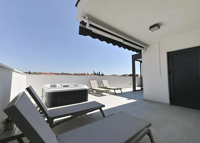 דירה Arba Fortuna Exclusive With Private Parking זאדאר