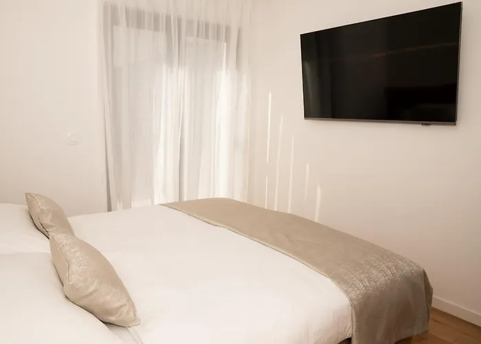 Arba Fortuna Exclusive With Private Parking זאדאר