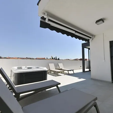 Apartment Arba Fortuna Exclusive With Private Parking Zadar