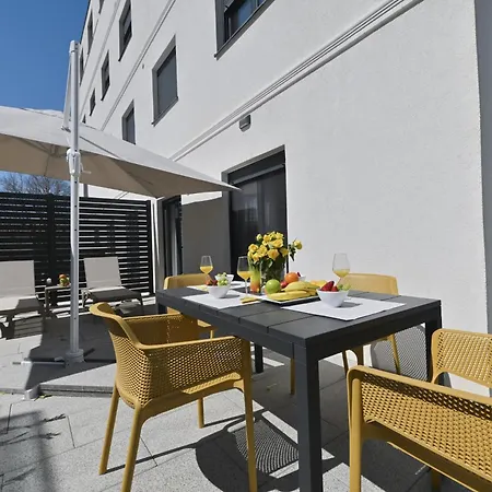 Arba Fortuna Exclusive With Private Parking Apartment