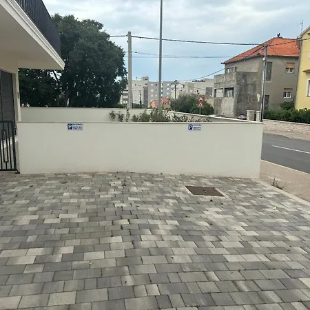 Arba Fortuna Exclusive With Private Parking Apartment Zadar