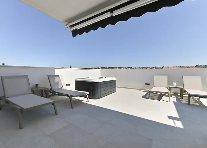 Arba Fortuna Exclusive With Private Parking Apartman Zadar